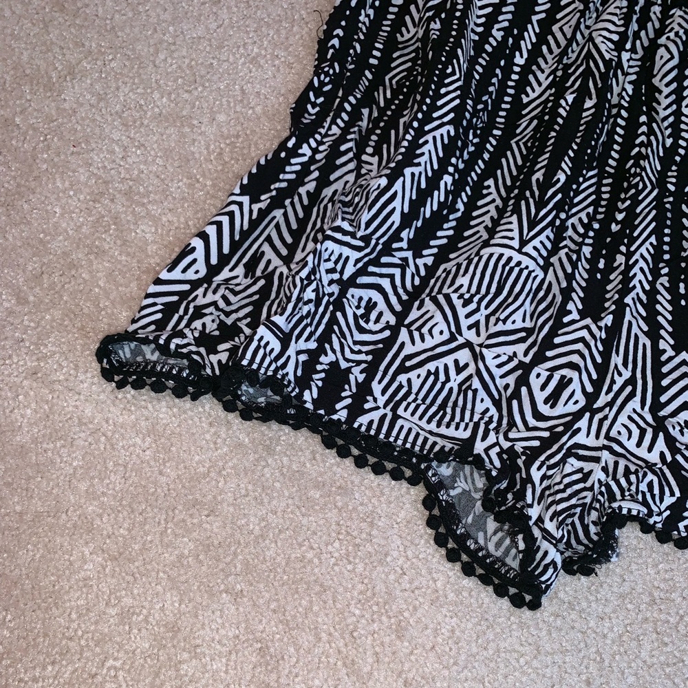 Mossimo Romper - Picture 2 of 9